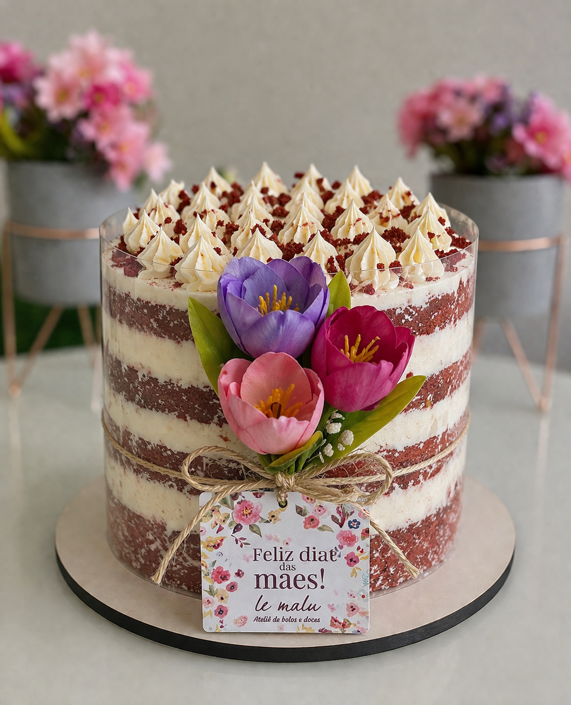 Naked Red Velvet com Tulipas
