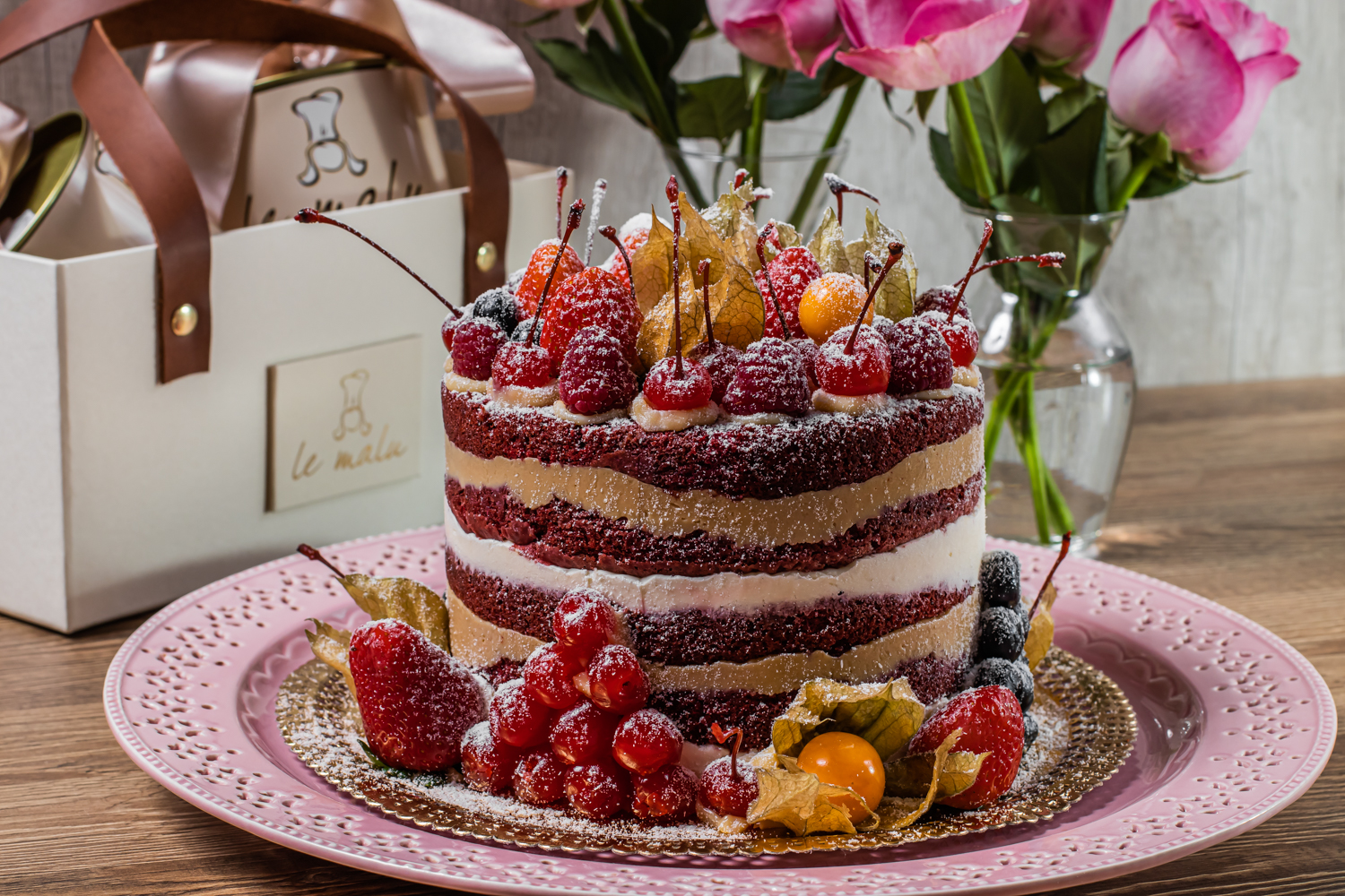 Naked Cake com Frutas